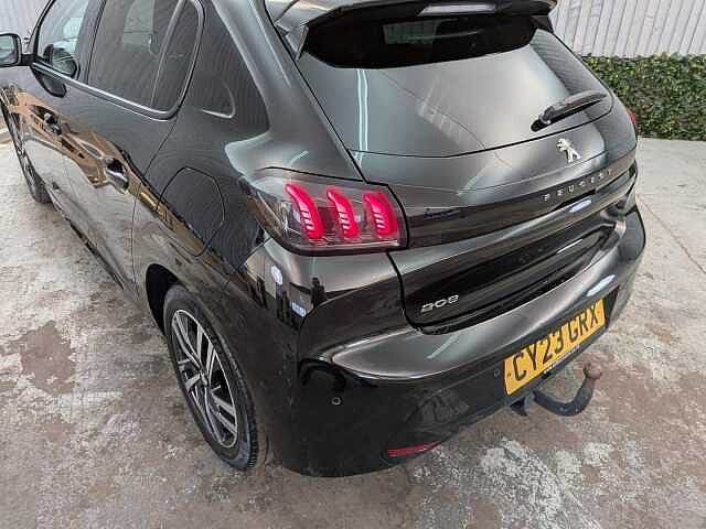 Peugeot 208 1.2 PureTech Allure Premium + Euro 6 (s/s) 5dr