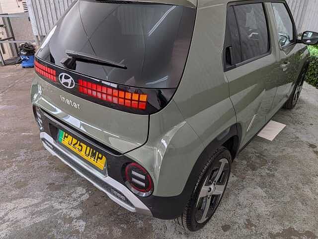 Hyundai INSTER Long Range 49kWh 02 Auto 5dr