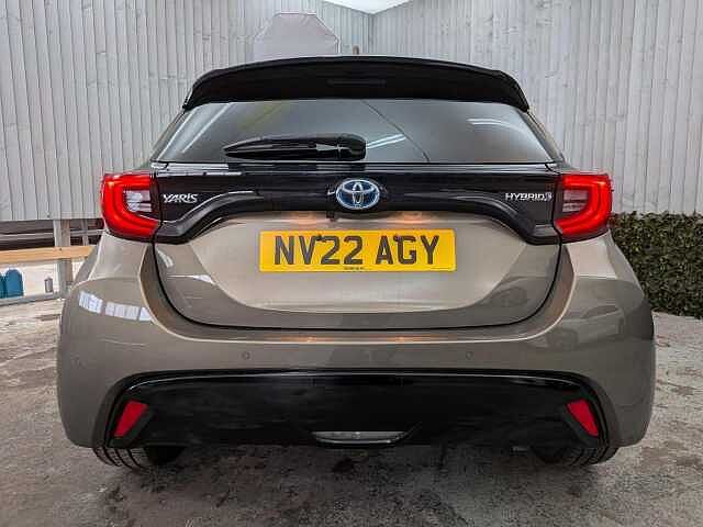 Toyota Yaris 1.5 VVT-h Excel E-CVT Euro 6 (s/s) 5dr
