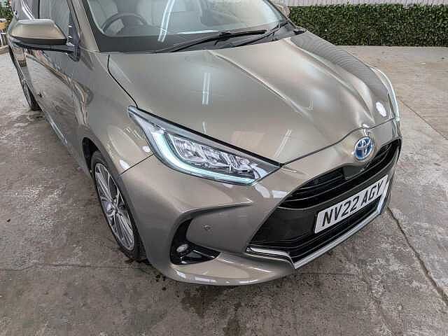 Toyota Yaris 1.5 VVT-h Excel E-CVT Euro 6 (s/s) 5dr