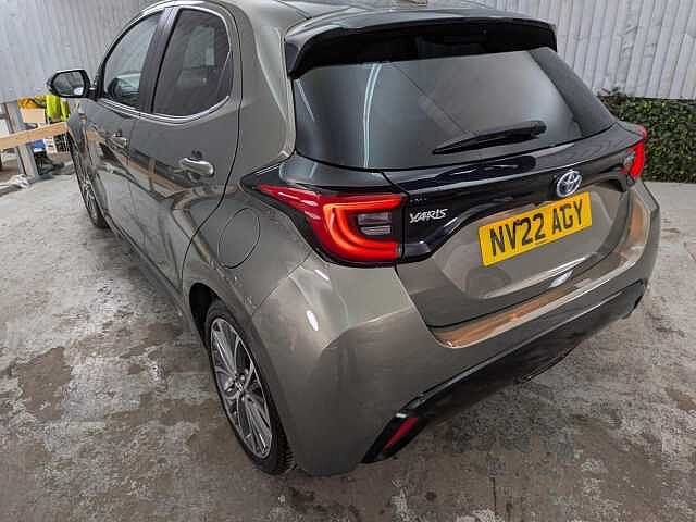 Toyota Yaris 1.5 VVT-h Excel E-CVT Euro 6 (s/s) 5dr