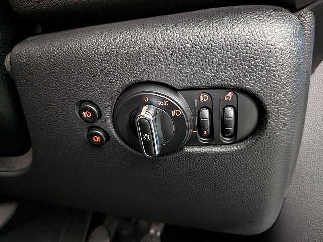 MINI Hatch 1.5 Cooper Euro 6 (s/s) 5dr