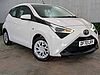 Toyota AYGO 1.0 VVT-i x-play Euro 6 5dr (Safety Sense) White