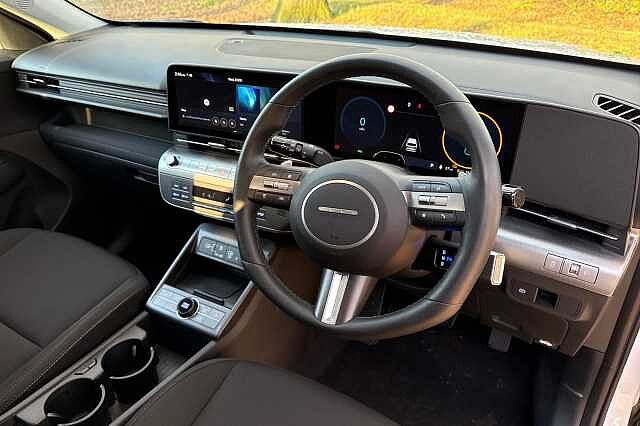 Hyundai KONA 160kW Advance 65kWh 5dr Auto White