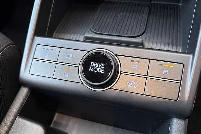 Hyundai KONA 160kW Advance 65kWh 5dr Auto White