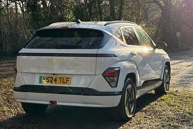 Hyundai KONA 160kW Advance 65kWh 5dr Auto White