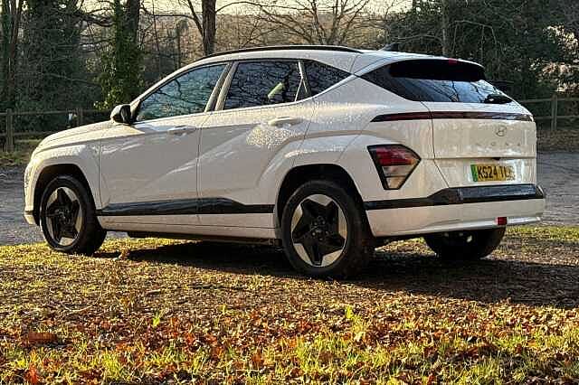 Hyundai KONA 160kW Advance 65kWh 5dr Auto White
