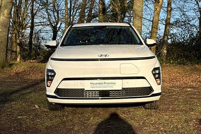 Hyundai KONA 160kW Advance 65kWh 5dr Auto White
