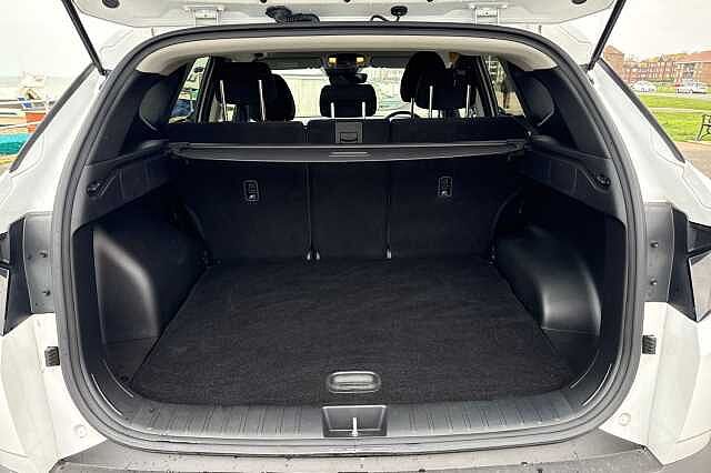 Hyundai TUCSON 1.6 TGDi SE Connect 5dr 2WD White