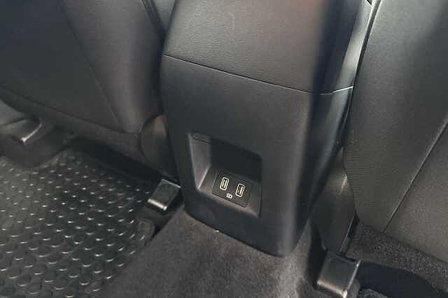 Hyundai TUCSON 1.6 TGDi SE Connect 5dr 2WD White