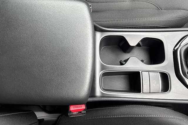 Hyundai TUCSON 1.6 TGDi SE Connect 5dr 2WD White