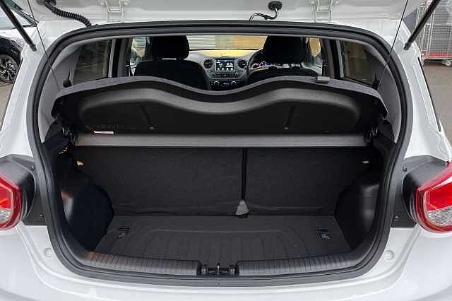 Hyundai I10 1.2 Premium 5dr Auto White