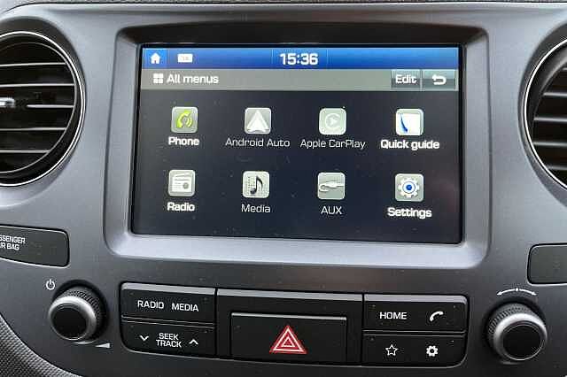 Hyundai I10 1.2 Premium 5dr Auto White