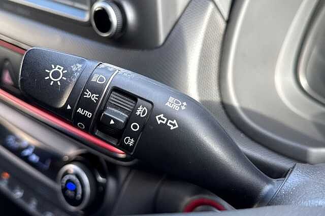 Hyundai KONA 1.6T GDi Blue Drive Premium GT 5dr 4WD DCT Red