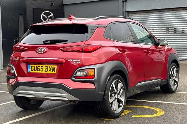 Hyundai KONA 1.6T GDi Blue Drive Premium GT 5dr 4WD DCT Red