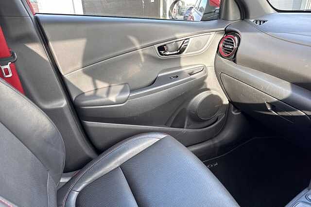 Hyundai KONA 1.6T GDi Blue Drive Premium GT 5dr 4WD DCT Red