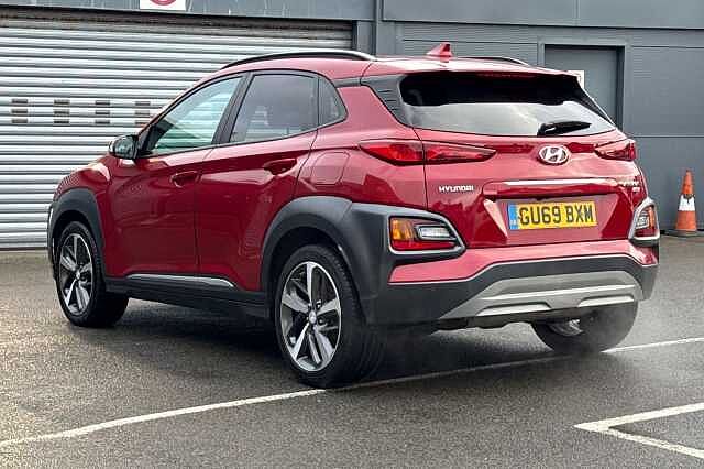 Hyundai KONA 1.6T GDi Blue Drive Premium GT 5dr 4WD DCT Red