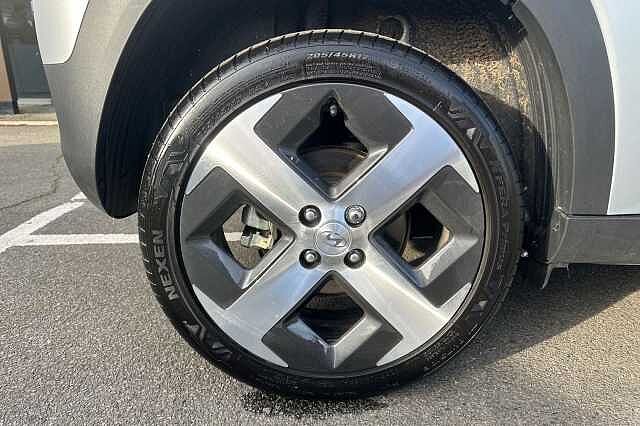 Hyundai INSTER 85kW 02 49kWh 5dr Auto Silver