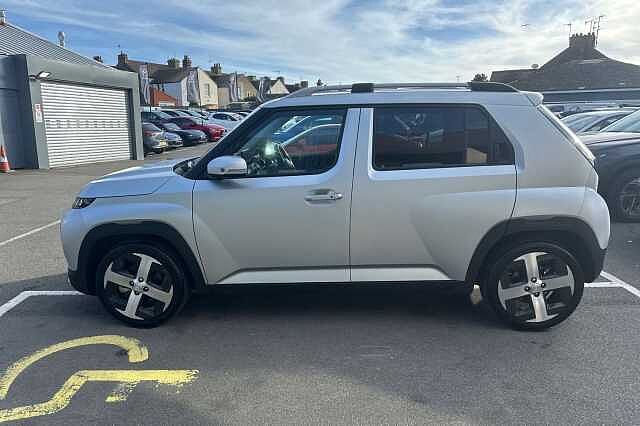 Hyundai INSTER 85kW 02 49kWh 5dr Auto Silver