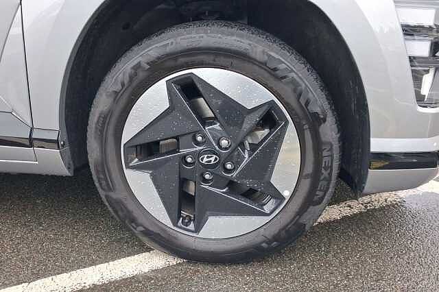 Hyundai KONA 160kW Advance 65kWh 5dr Auto Silver