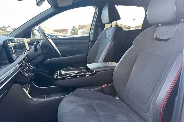 Hyundai TUCSON 1.6T Hybrid N Line S 5dr Auto White