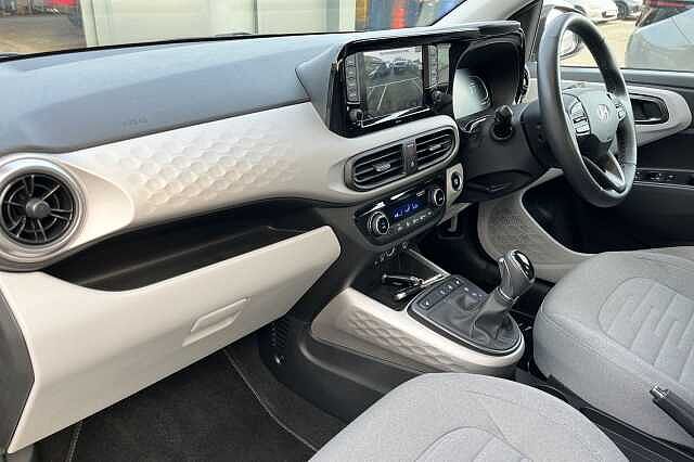 Hyundai i10 1.2 [79] Premium 5dr Auto [Nav]