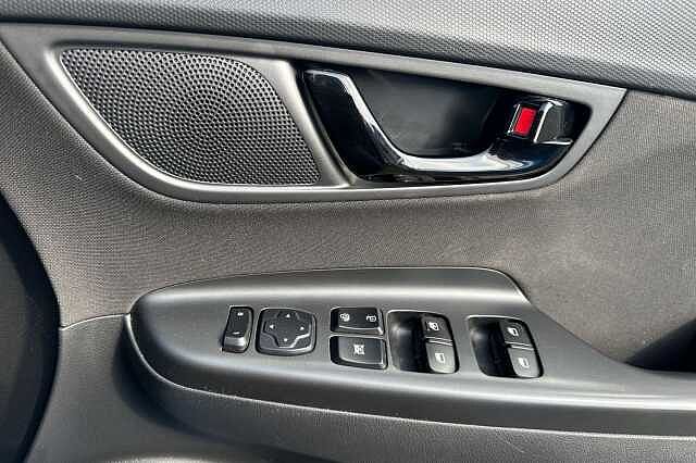 Hyundai KONA 1.6 GDi Hybrid Premium 5dr DCT Blue