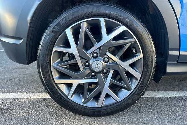 Hyundai KONA 1.6 GDi Hybrid Premium 5dr DCT Blue