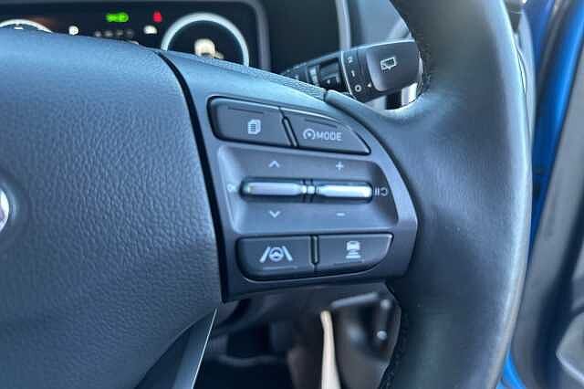 Hyundai KONA 1.6 GDi Hybrid Premium 5dr DCT Blue