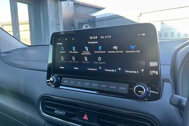 Hyundai KONA 1.6 GDi Hybrid Premium 5dr DCT Blue