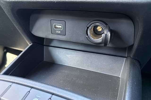 Hyundai i10 1.2 MPi SE Connect 5dr