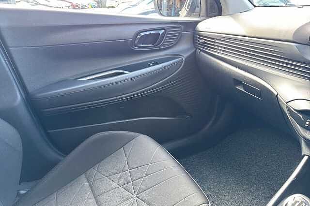 Hyundai BAYON 1.0 TGDi 48V MHEV Premium 5dr