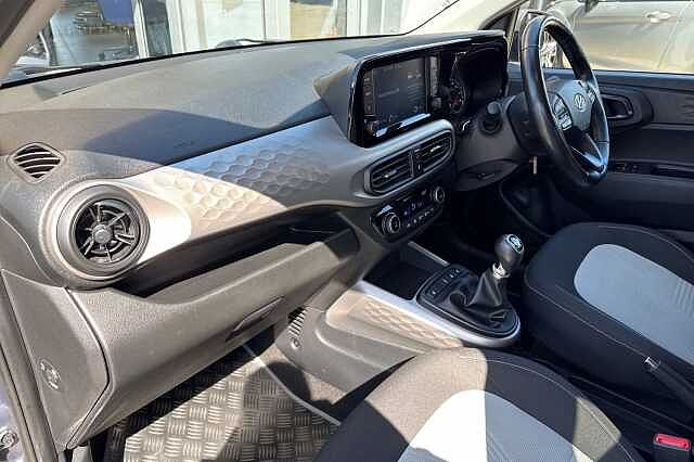 Hyundai i10 1.2 MPi Premium 5dr