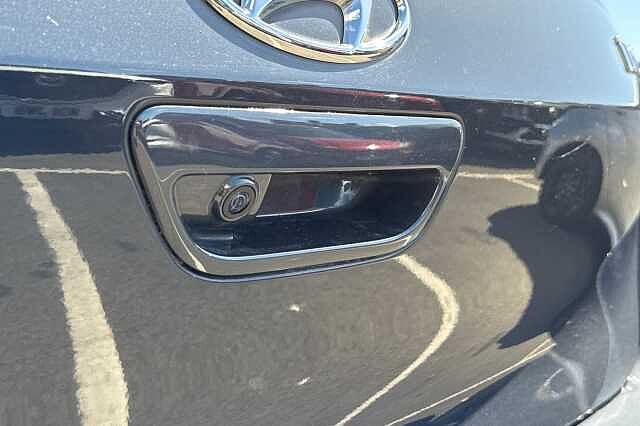 Hyundai i10 1.2 MPi Premium 5dr