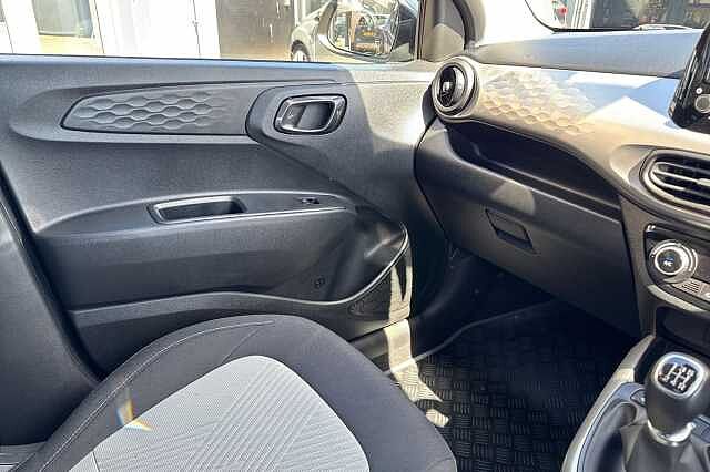 Hyundai i10 1.2 MPi Premium 5dr