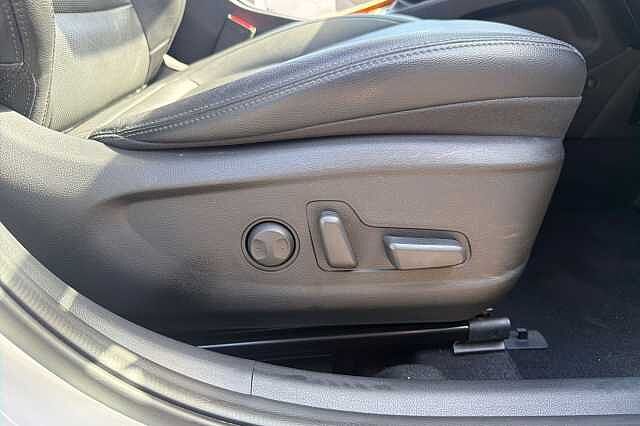 Hyundai KONA 1.6 GDi Hybrid Ultimate 5dr DCT