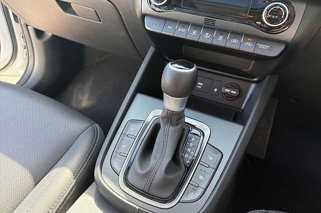 Hyundai KONA 1.6 GDi Hybrid Ultimate 5dr DCT