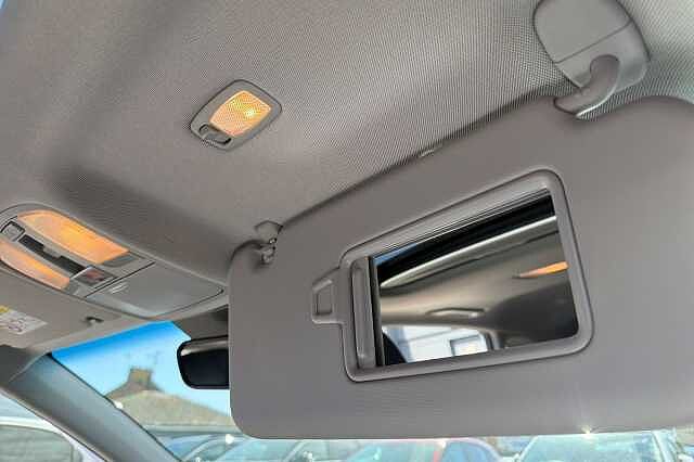 Hyundai KONA 1.6 GDi Hybrid Ultimate 5dr DCT