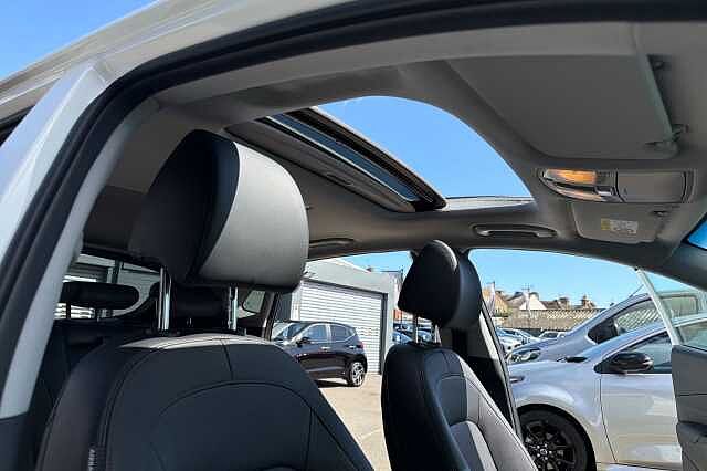 Hyundai KONA 1.6 GDi Hybrid Ultimate 5dr DCT