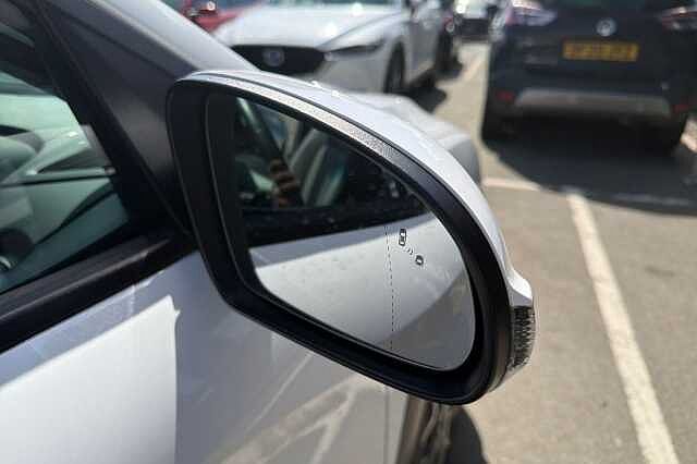 Hyundai KONA 1.6 GDi Hybrid Ultimate 5dr DCT