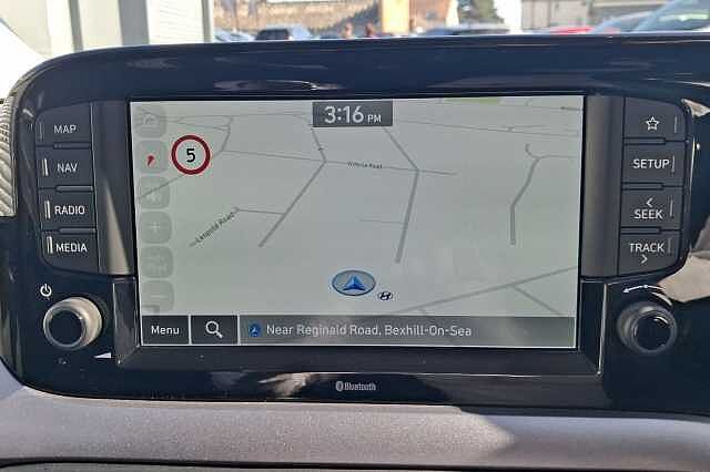 Hyundai i10 1.0 [63] Premium 5dr Auto [Nav]