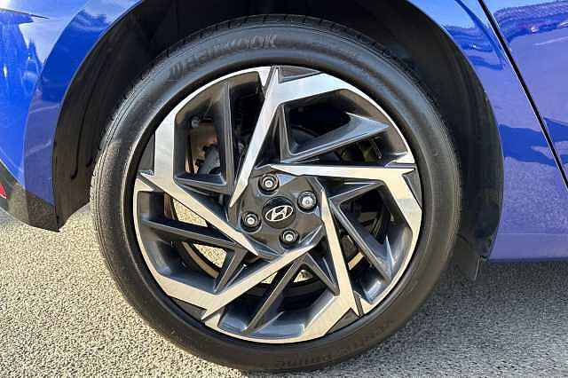 Hyundai I20 1.0T GDi 48V MHD Premium 5dr DCT Blue