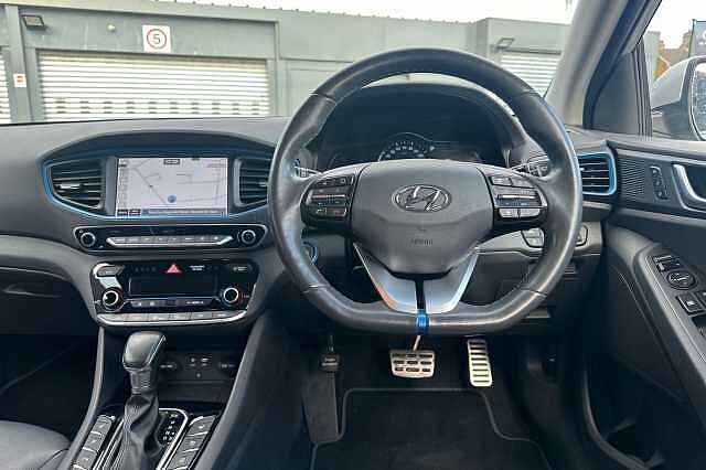 Hyundai IONIQ 1.6 GDi Hybrid Premium SE 5dr DCT