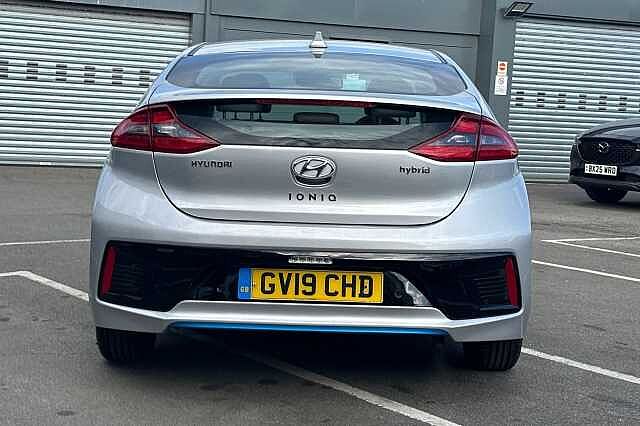 Hyundai IONIQ 1.6 GDi Hybrid Premium SE 5dr DCT