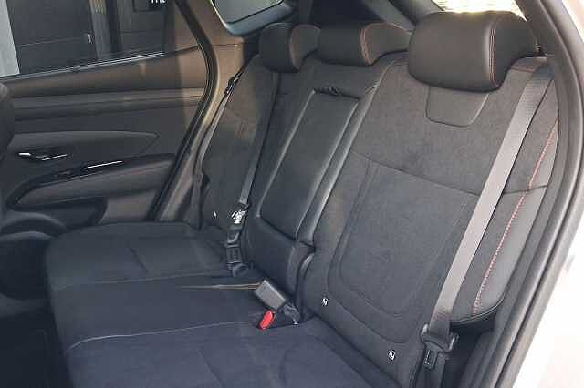 Hyundai TUCSON 1.6T Hybrid N Line S 5dr Auto Silver