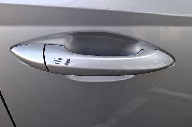 Hyundai TUCSON 1.6T Hybrid N Line S 5dr Auto Silver