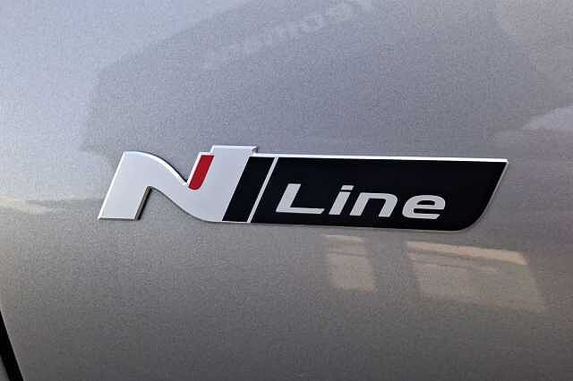 Hyundai TUCSON 1.6T Hybrid N Line S 5dr Auto Silver