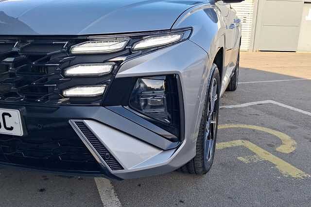 Hyundai TUCSON 1.6T Hybrid N Line S 5dr Auto Silver