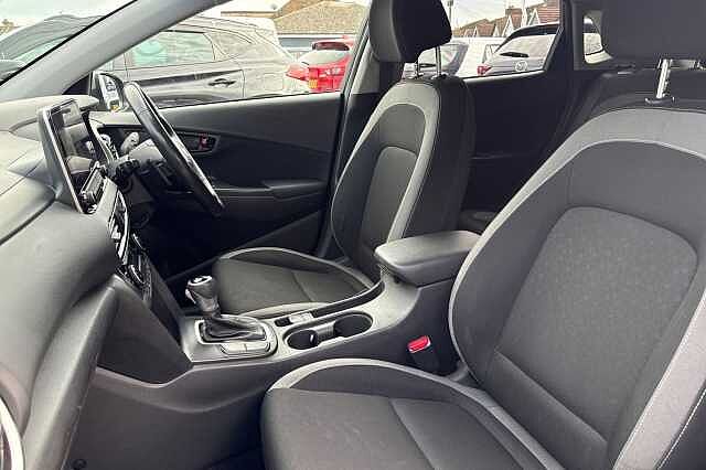 Hyundai KONA 1.6 GDi Hybrid Premium 5dr DCT
