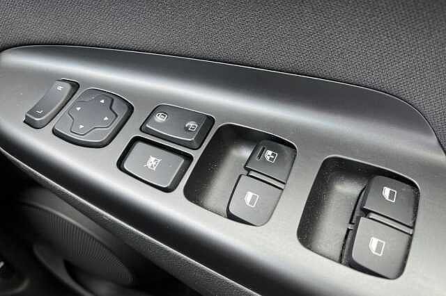 Hyundai KONA 1.6 GDi Hybrid Premium 5dr DCT